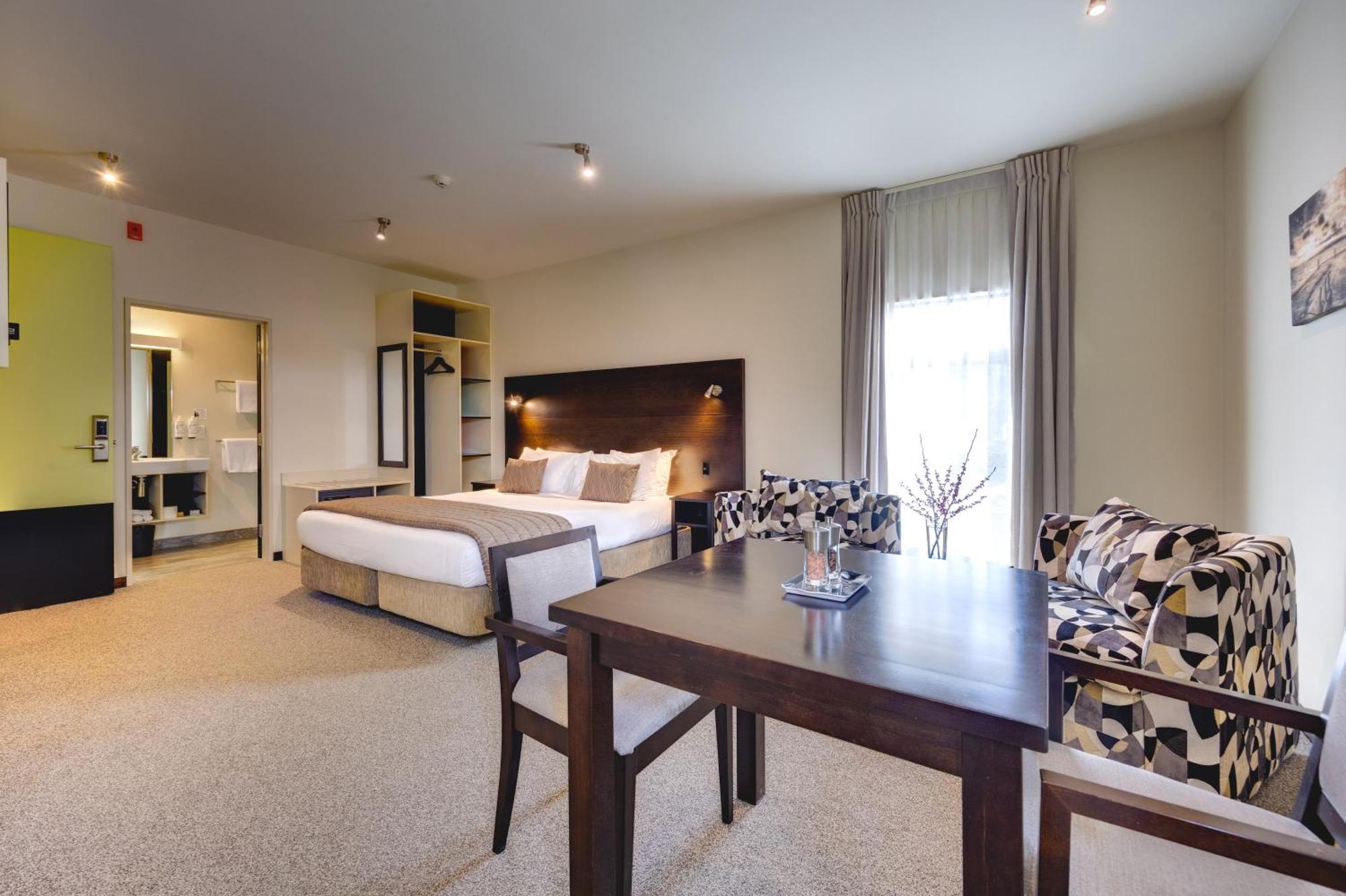 Ava Lodge โลเวอร์ฮัท ภายนอก รูปภาพ