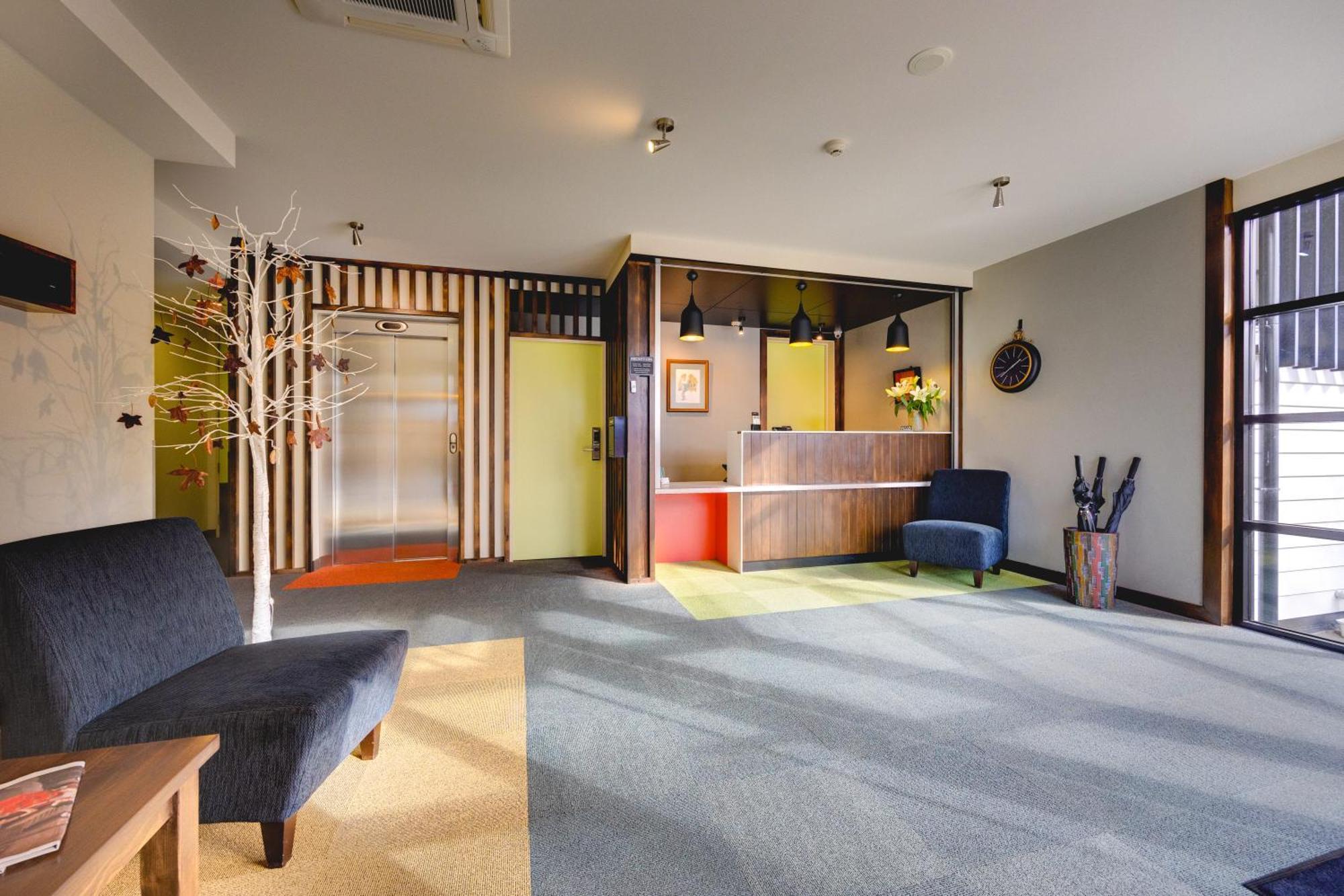 Ava Lodge โลเวอร์ฮัท ภายนอก รูปภาพ