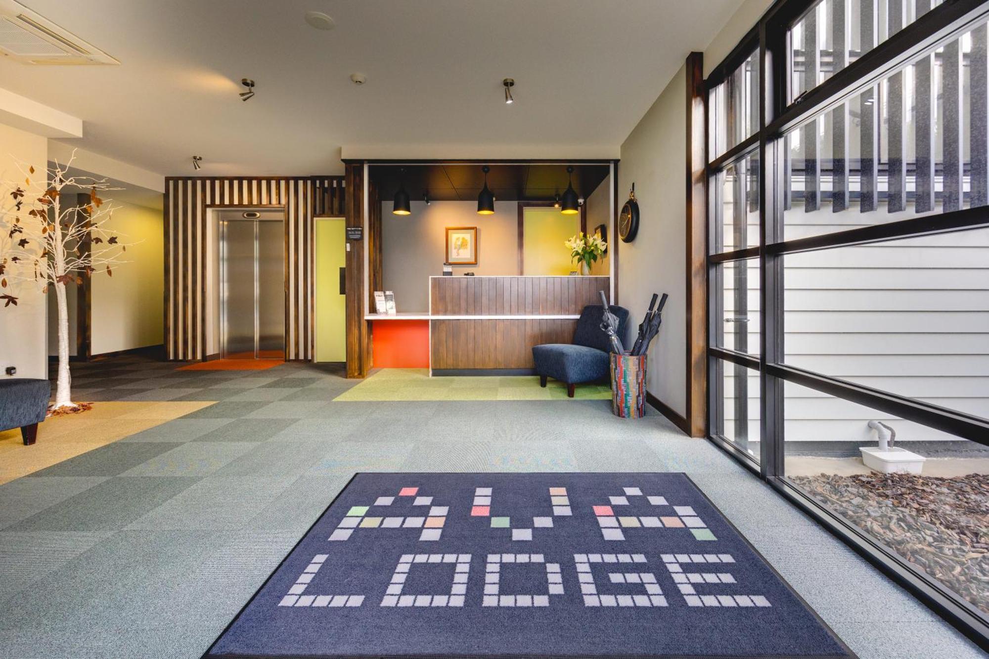 Ava Lodge โลเวอร์ฮัท ภายนอก รูปภาพ