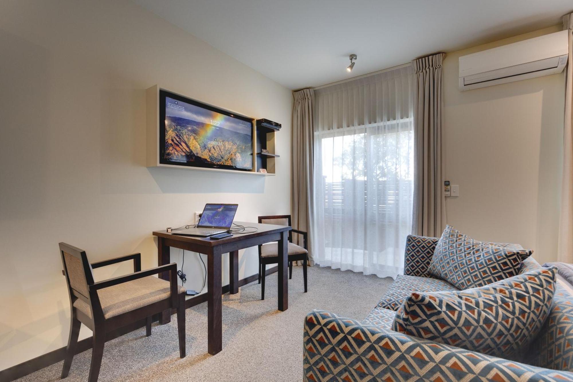 Ava Lodge โลเวอร์ฮัท ภายนอก รูปภาพ